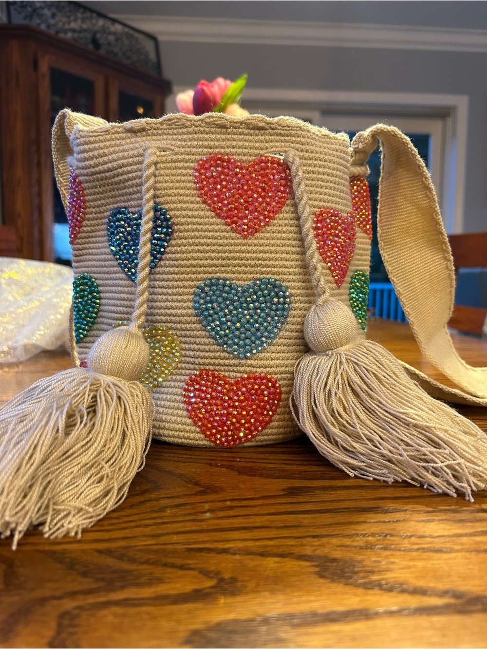 Wayuu mochile Beige Crochet Bucket Bag with Multi-Color Beaded Hearts